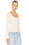 the lily top
