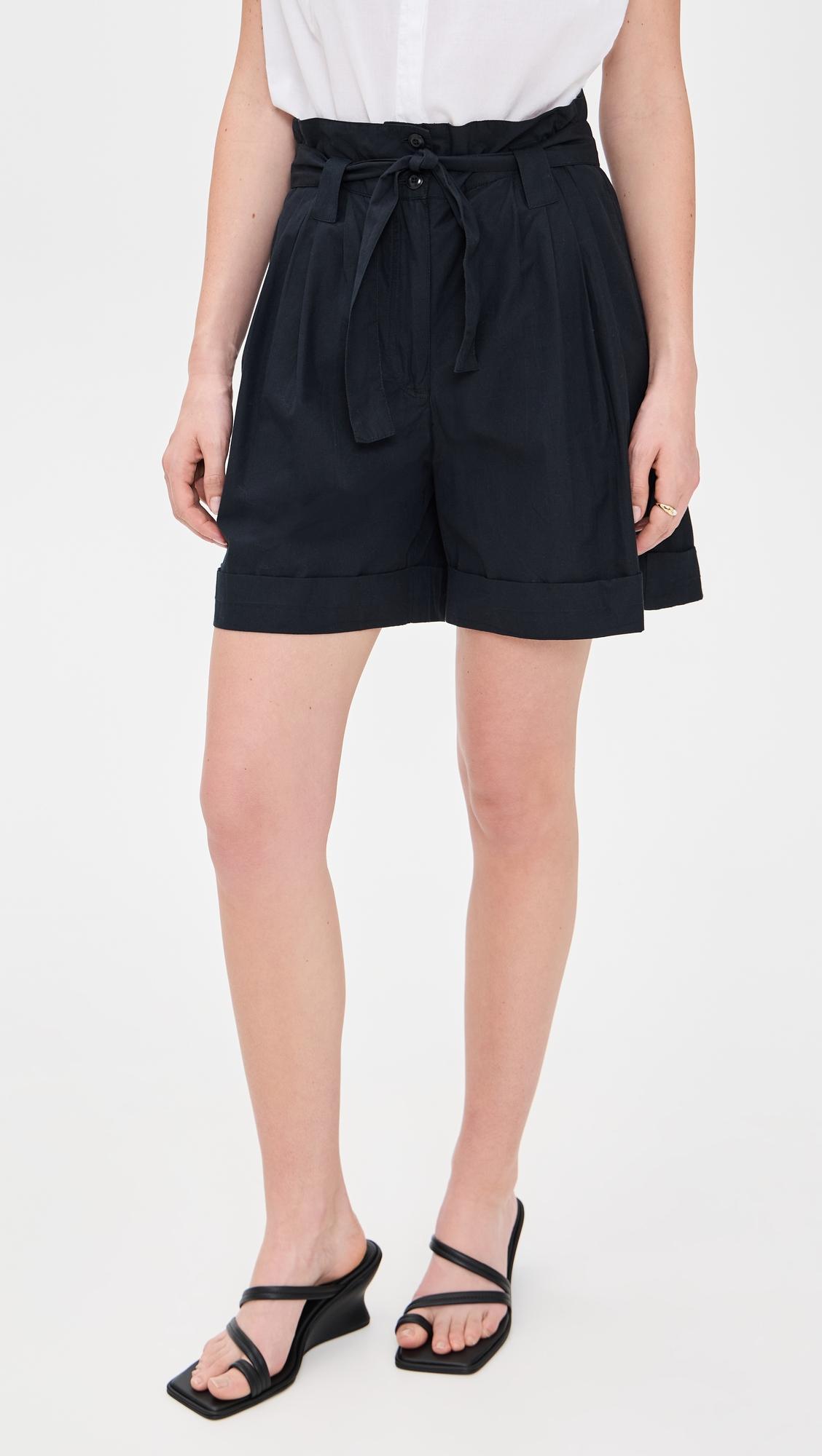 the pleated trouser shorts