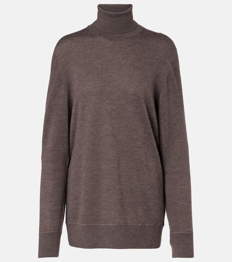 the row lizzy cashmere turtleneck sweater