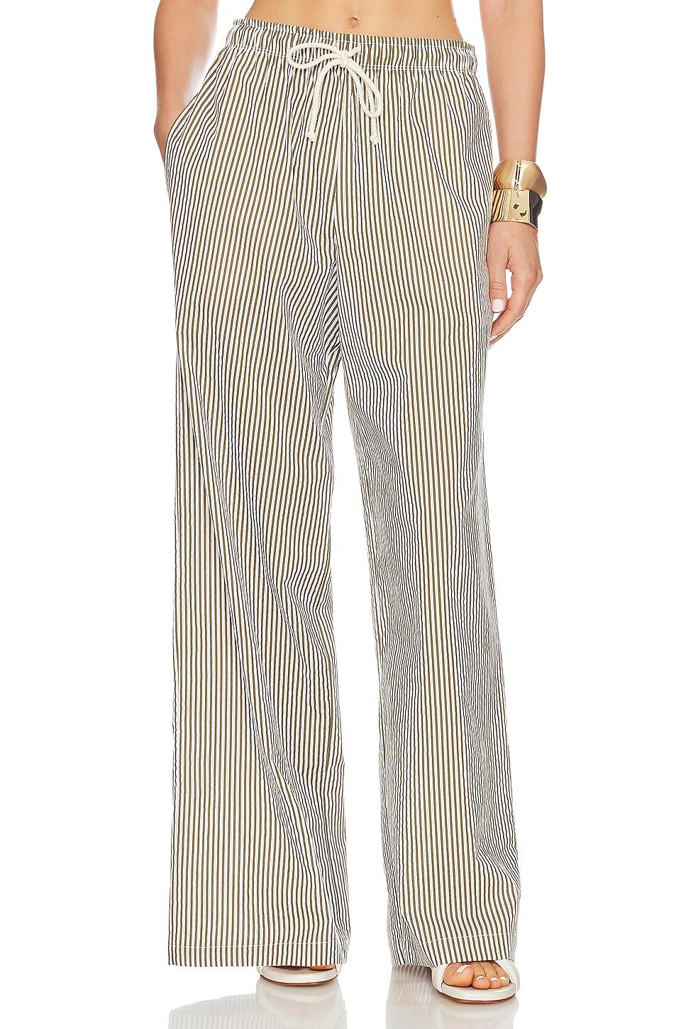 tie pant