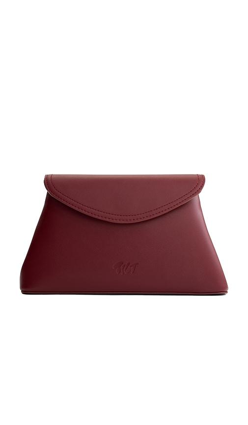 tilt beauty the clutch in figgy.