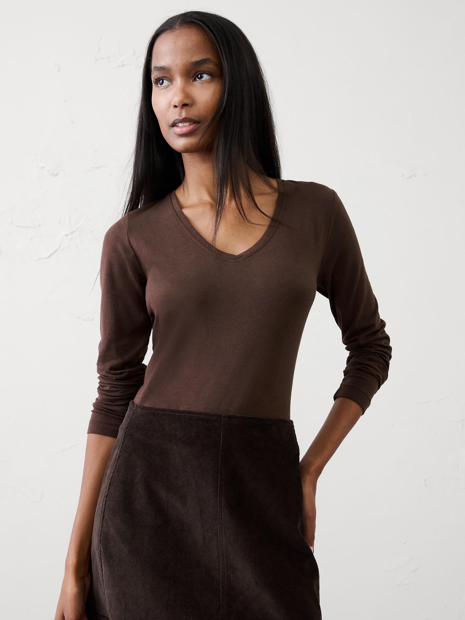 timeless long-sleeve v-neck t-shirt