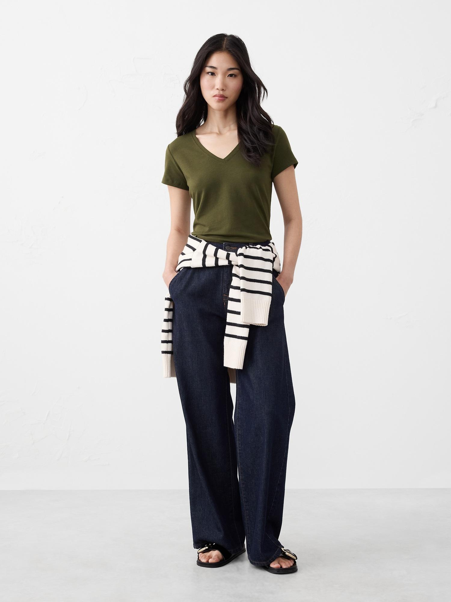timeless v-neck t-shirt