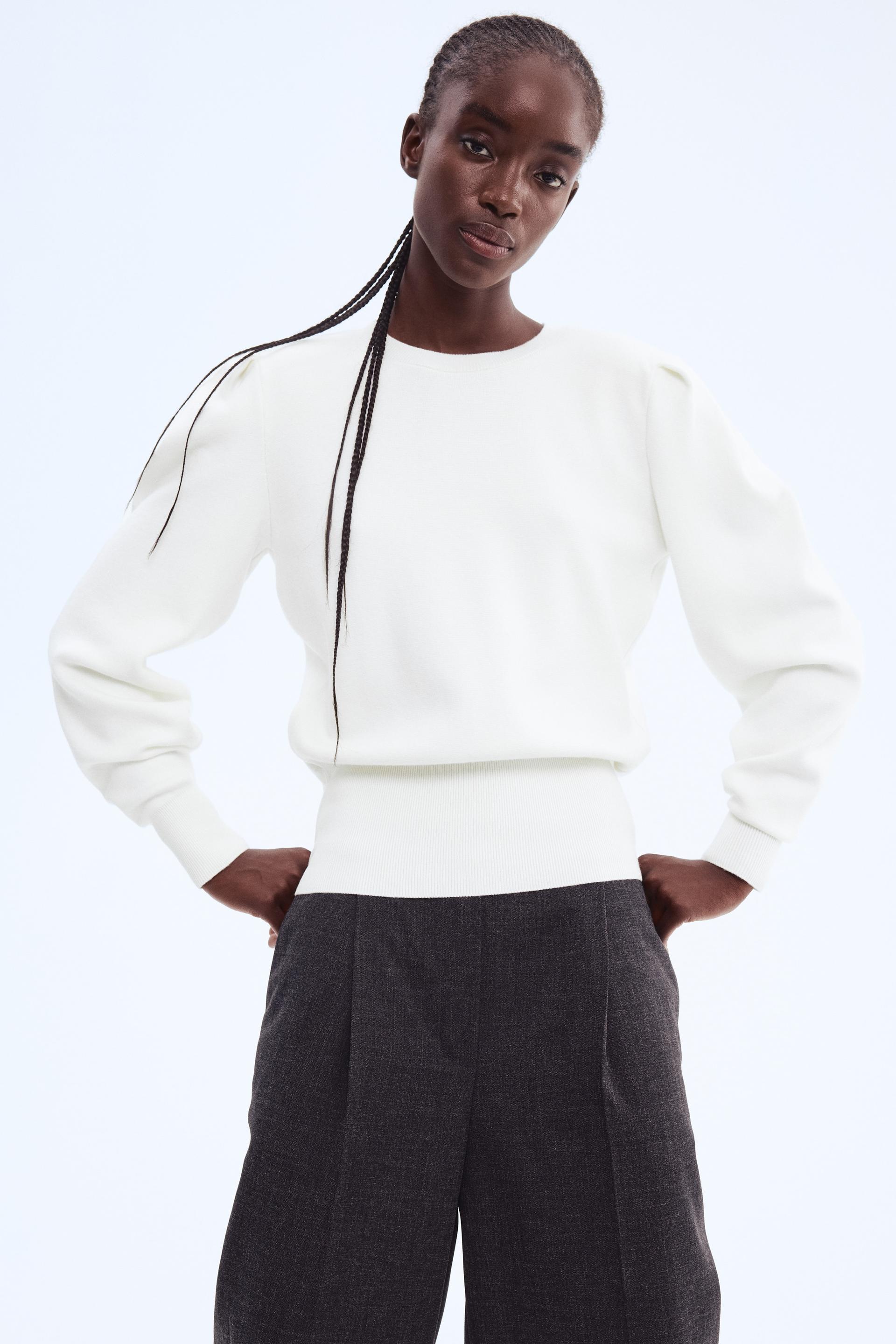 top with shoulder pads