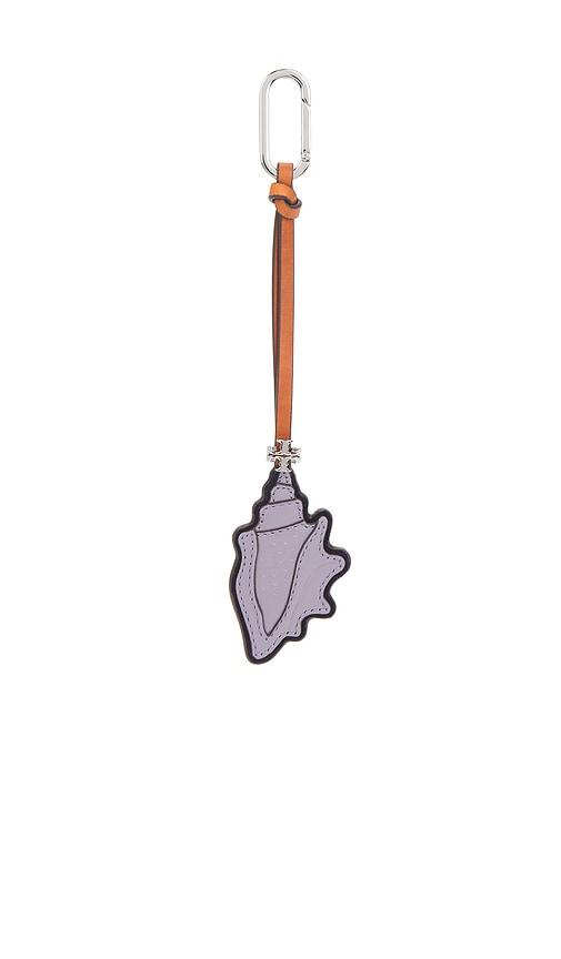 tory burch conch shell key fob in lavender.