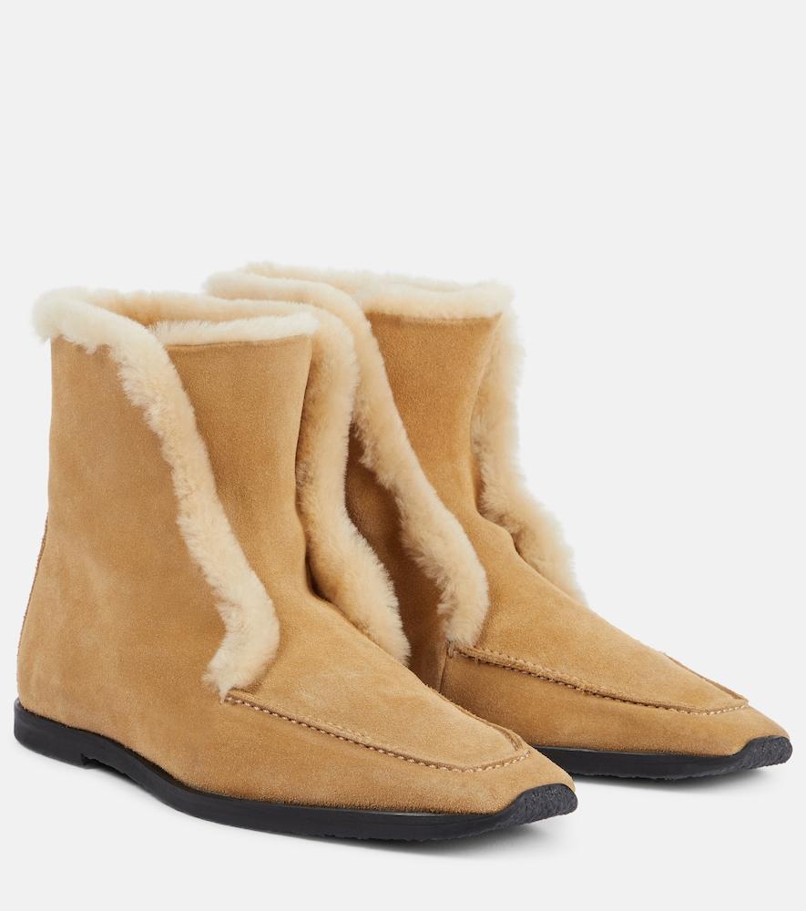 toteme shearling