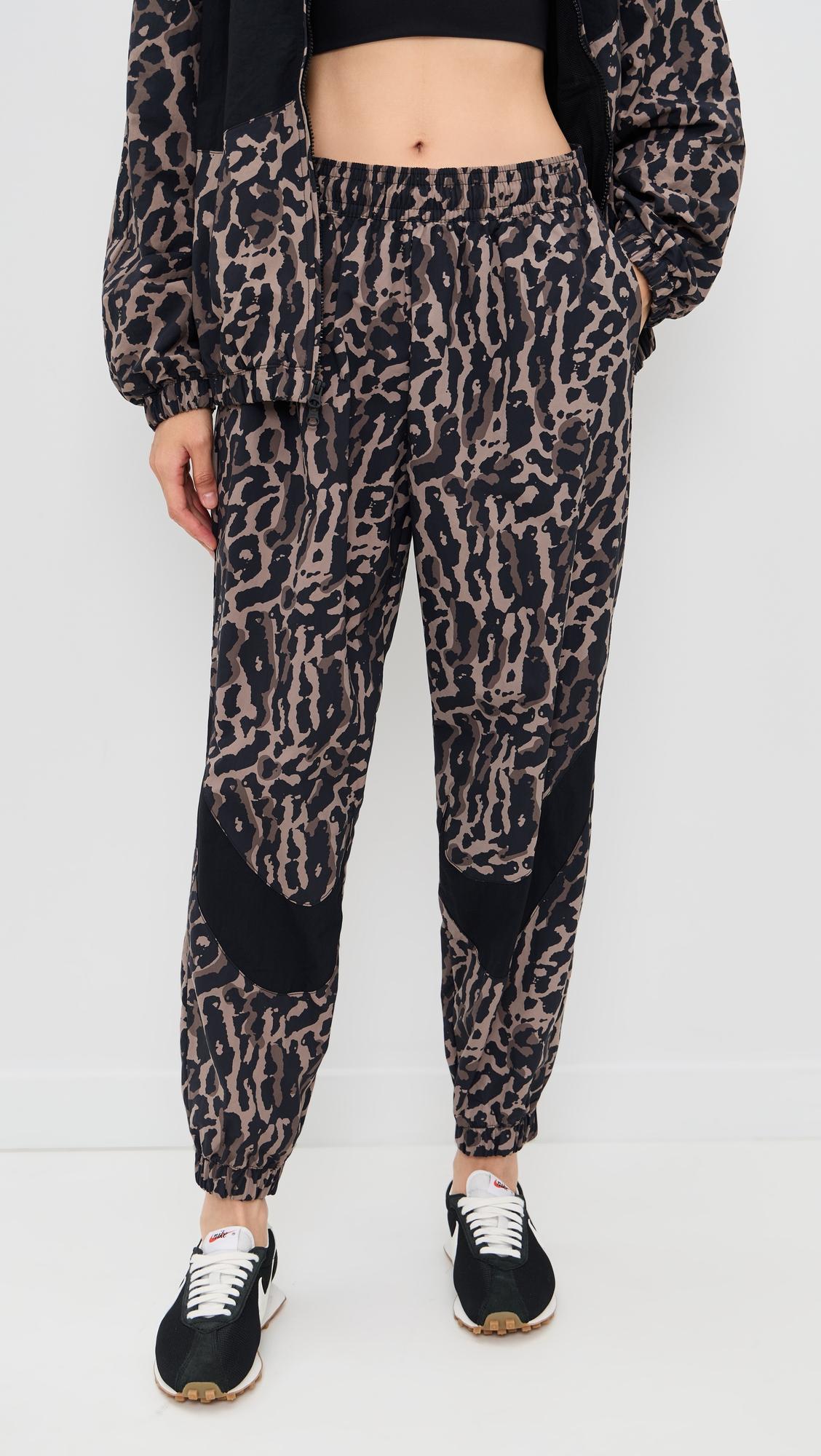 trend woven pants