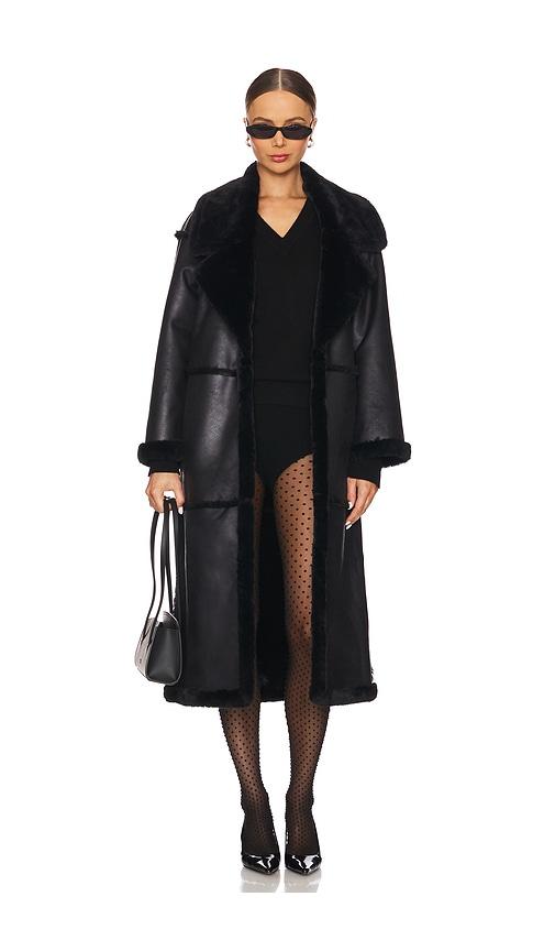 tularosa belen coat in black.