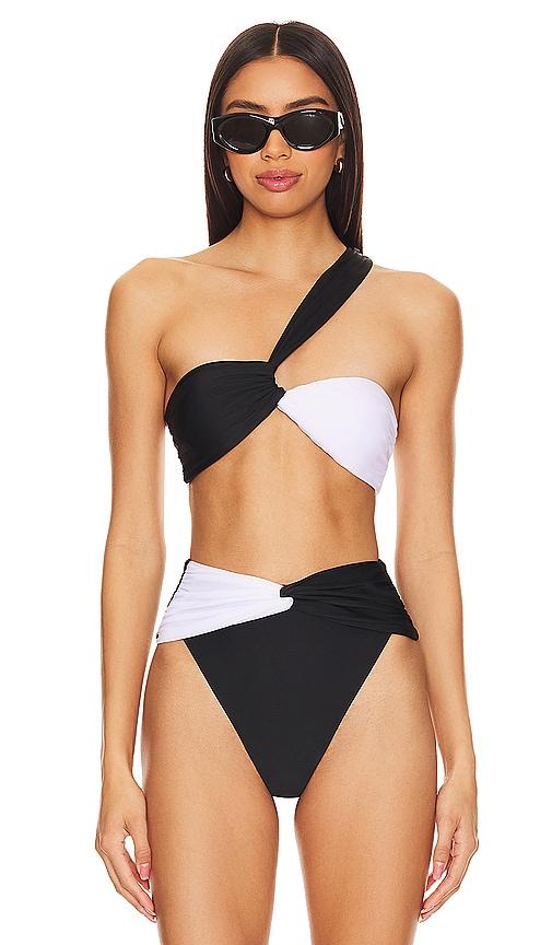 tularosa macey top in black.