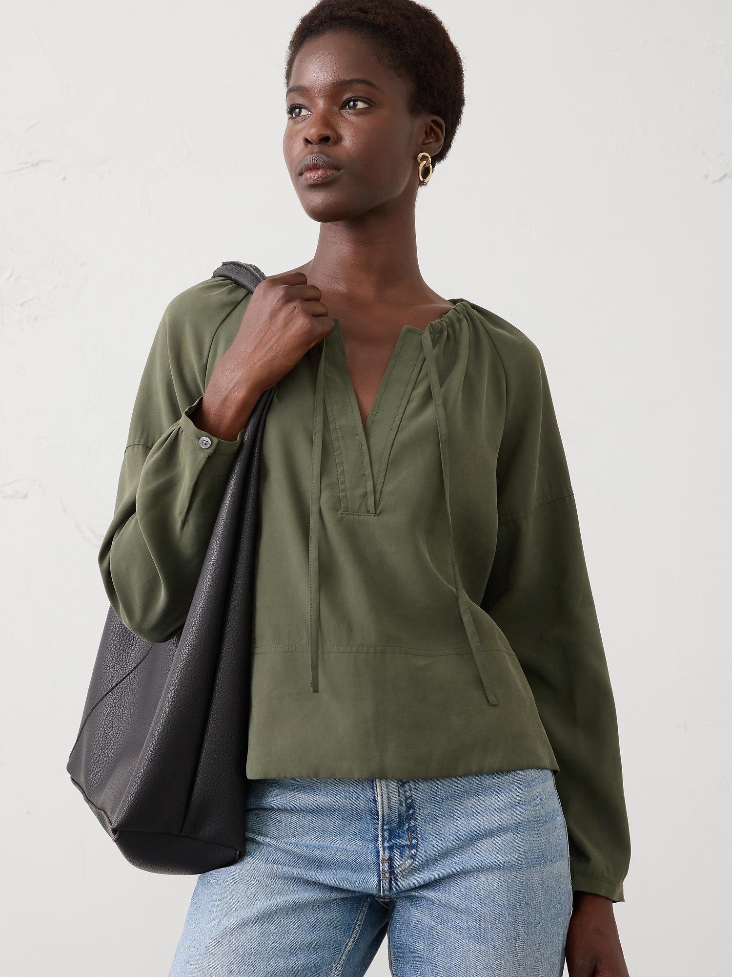 twill shirred popover shirt