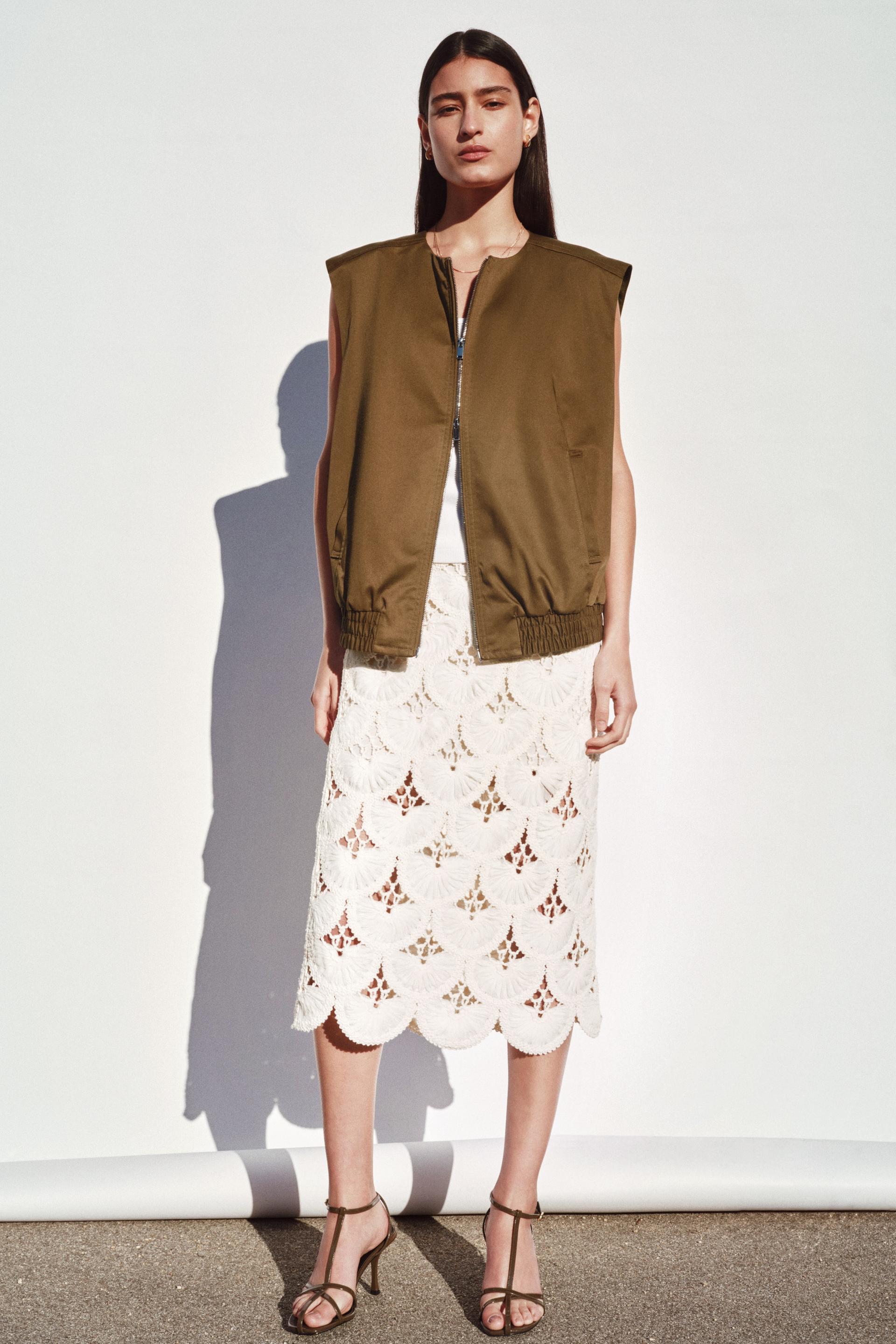 twill vest