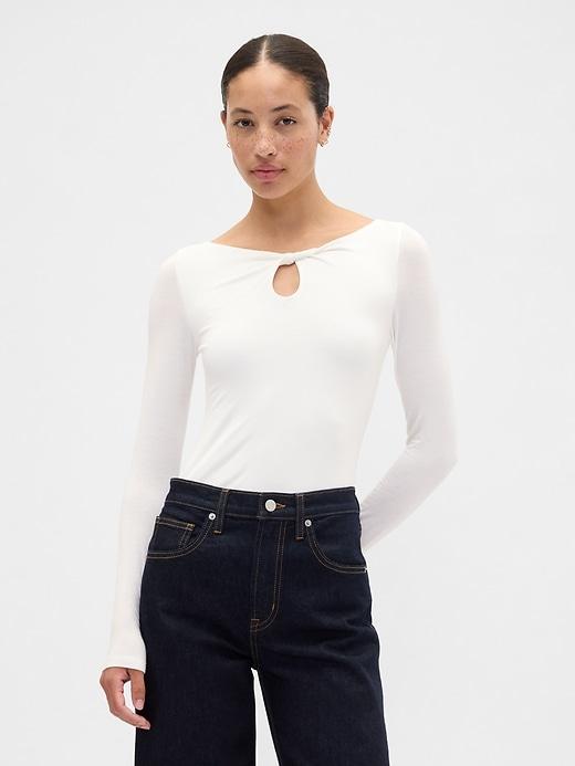 twist boatneck top
