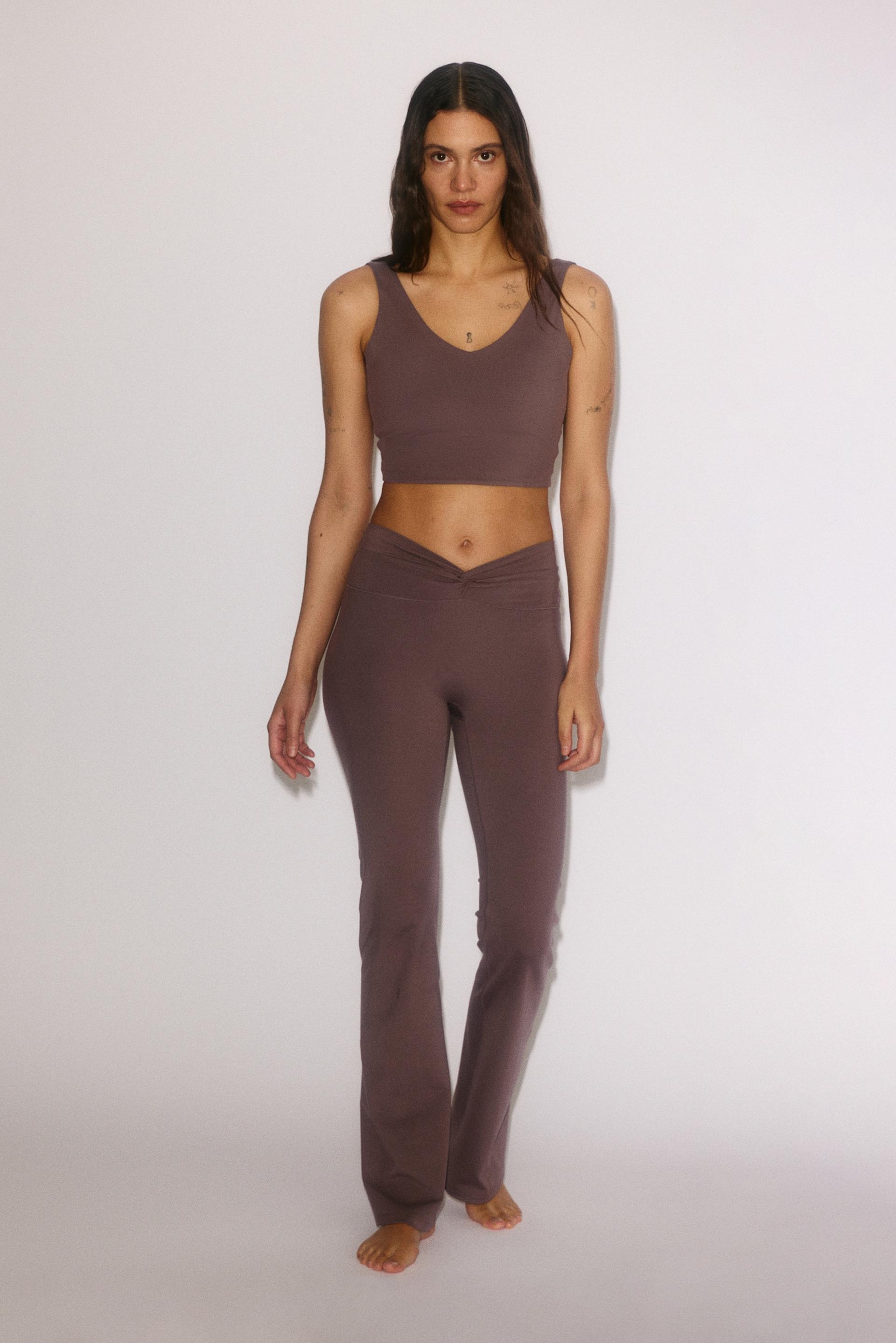 twist-detail tank top with softmove™
