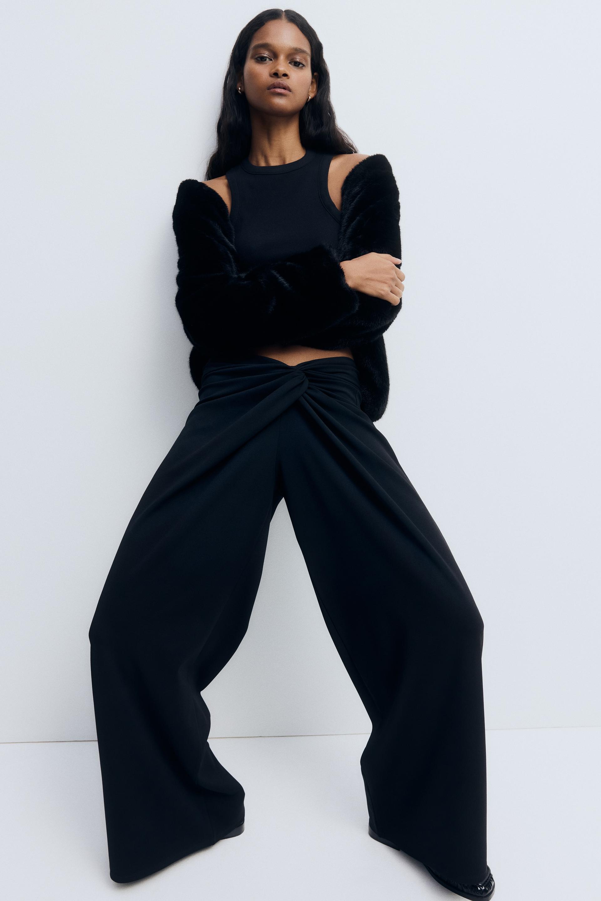 twisted-detail pants