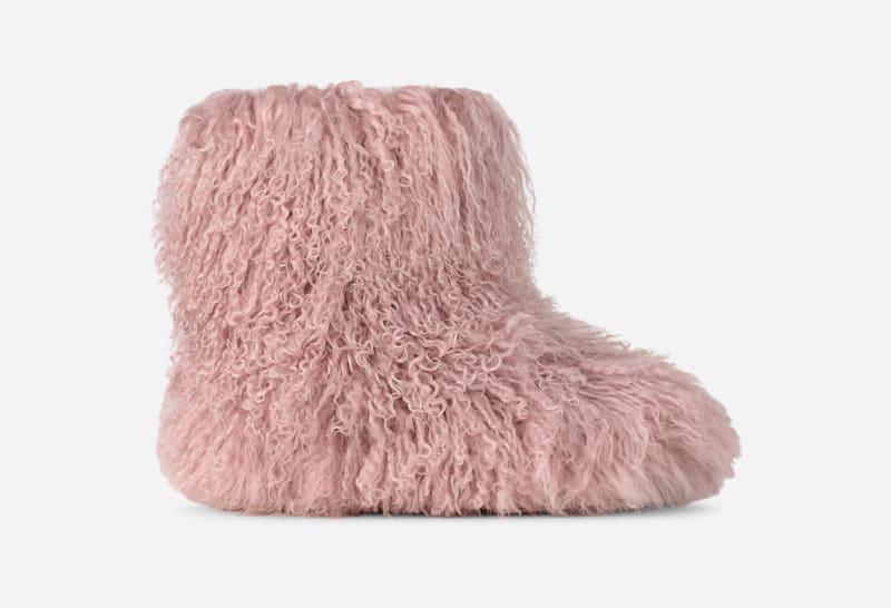 ugg® women's classic short fluff momma sheepskin classic boots in fawn,