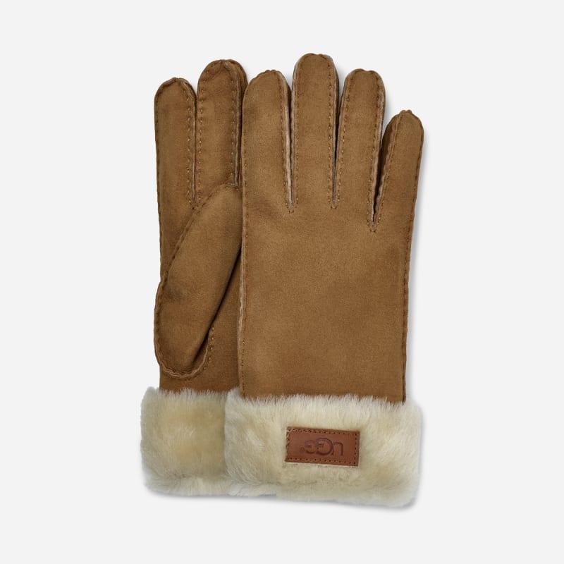 ugg® women's turn cuff glove sheepskin in chestnut,