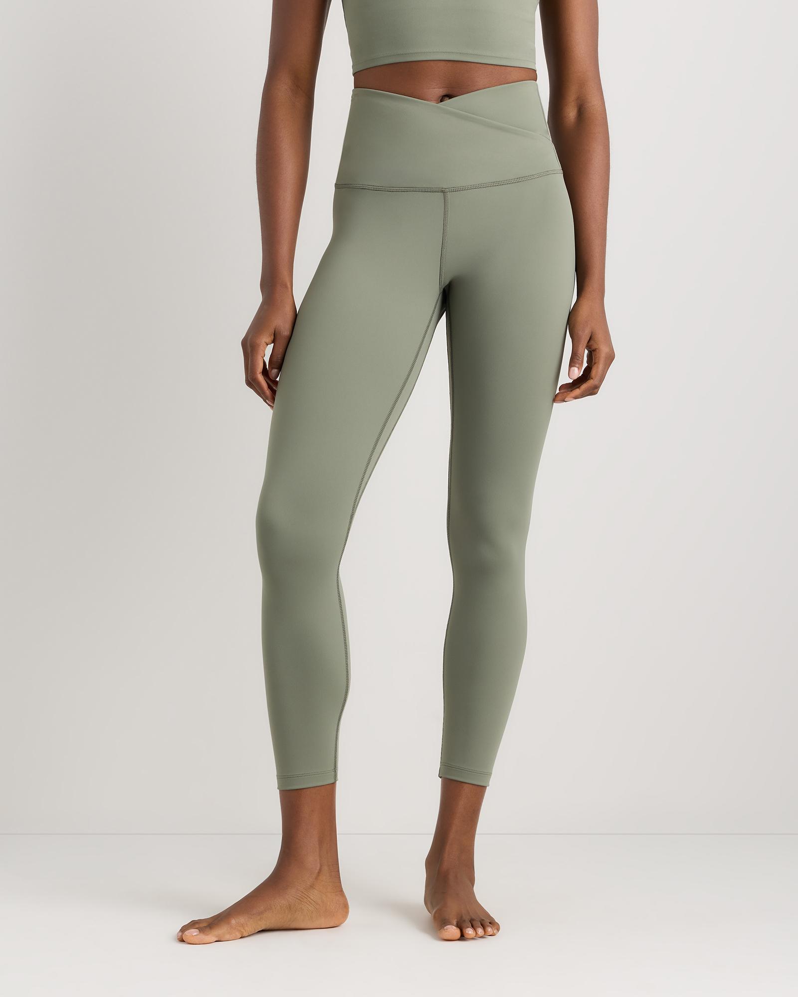 ultra-form high-rise crossover legging