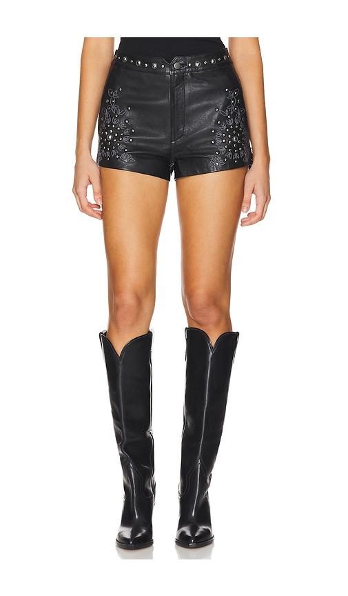 understated leather reflection shorts in black.
