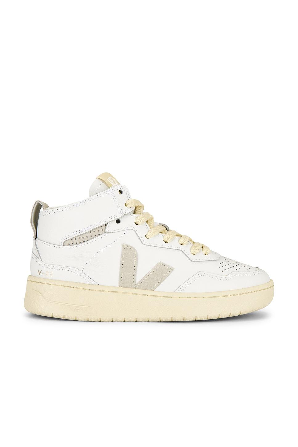 v-95 sneaker