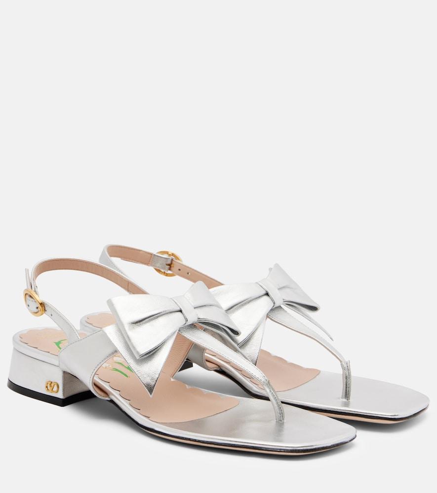 valentino garavani bowow 25 metallic leather thong sandals