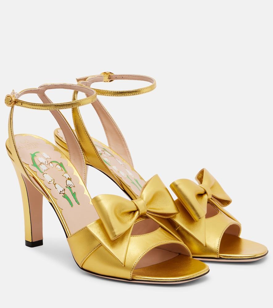 valentino garavani bowow 95 metallic leather sandals