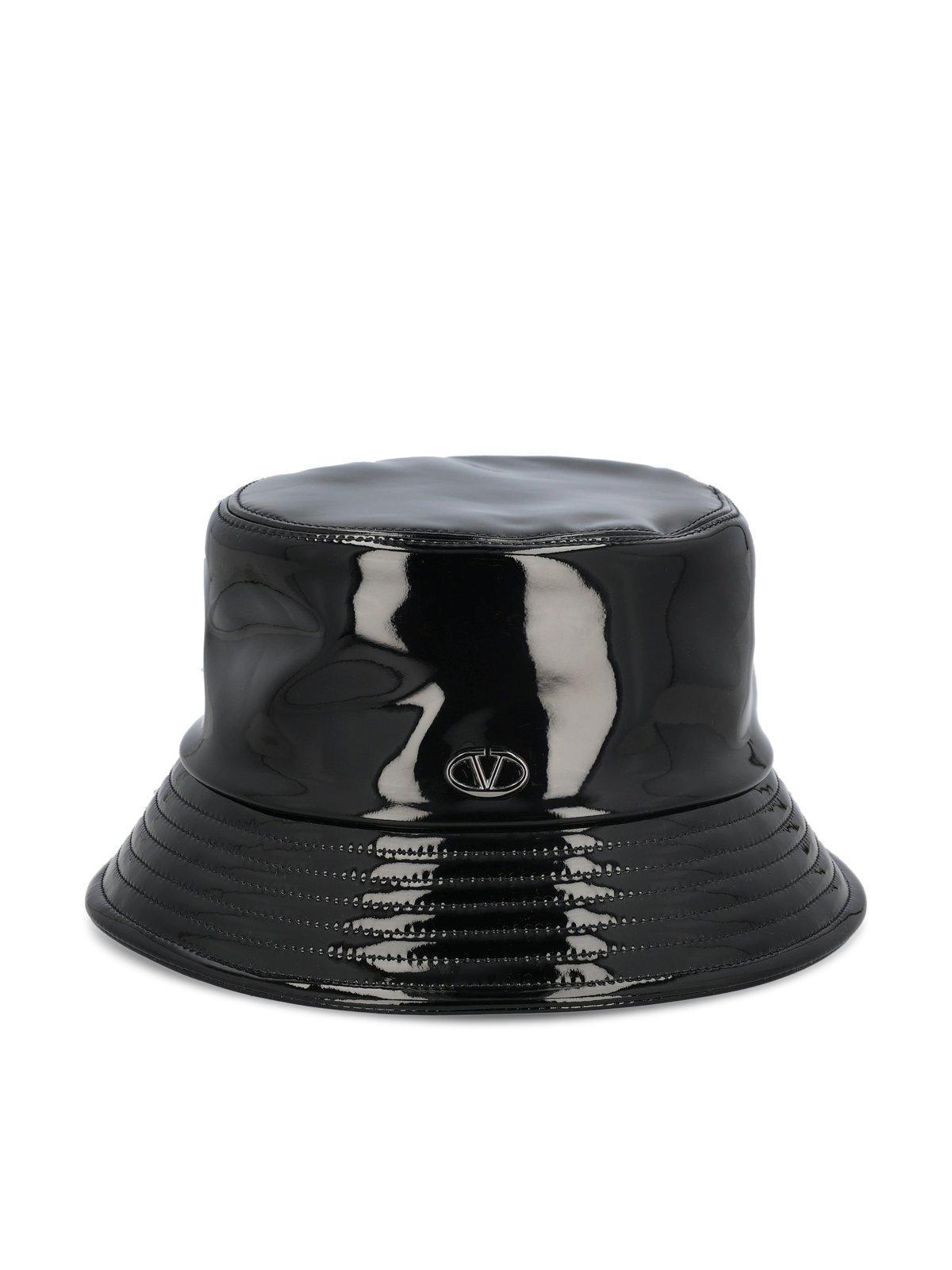 valentino garavani logo plaque bucket hat