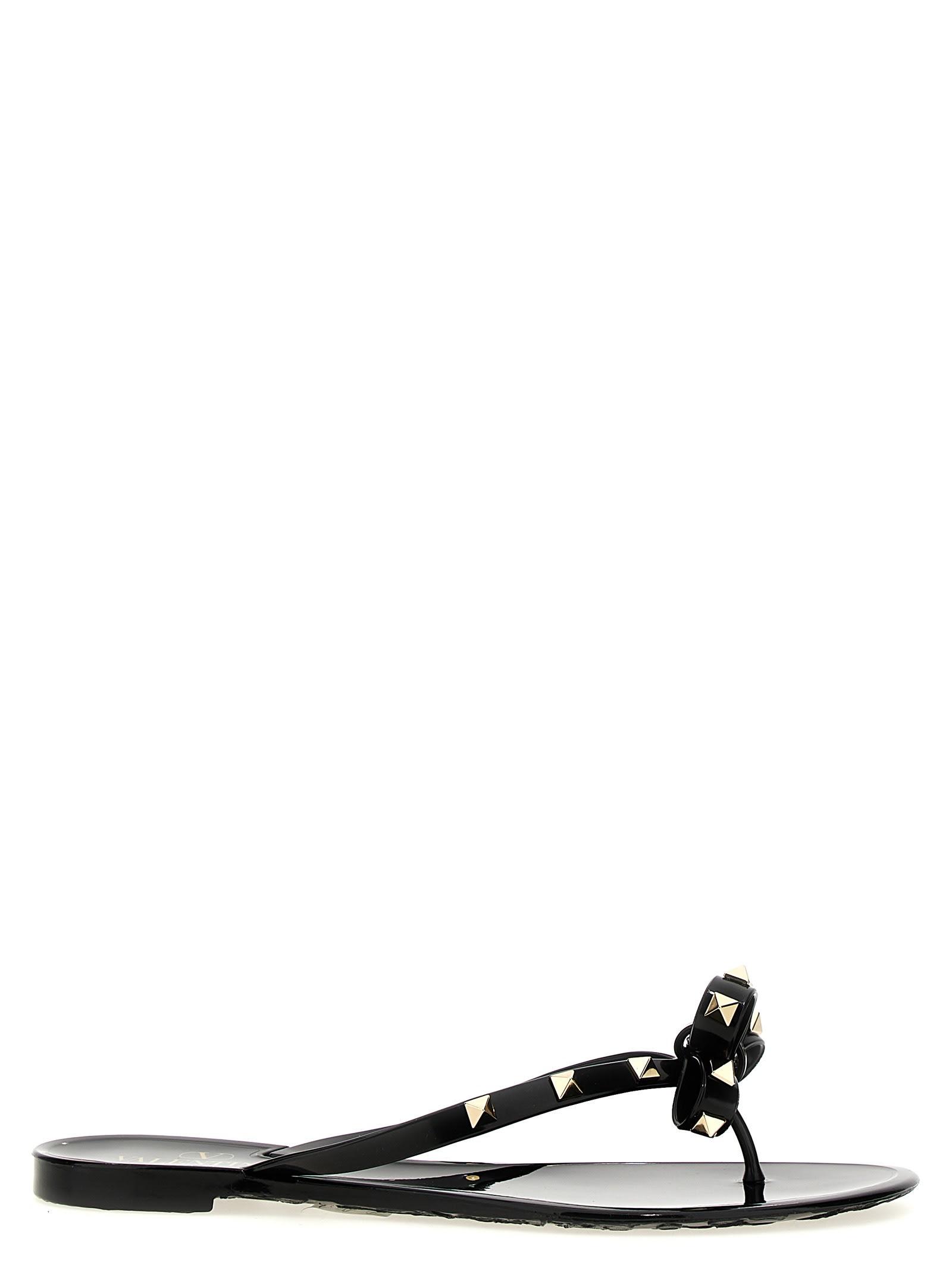 valentino garavani pm thong rockstud sandals