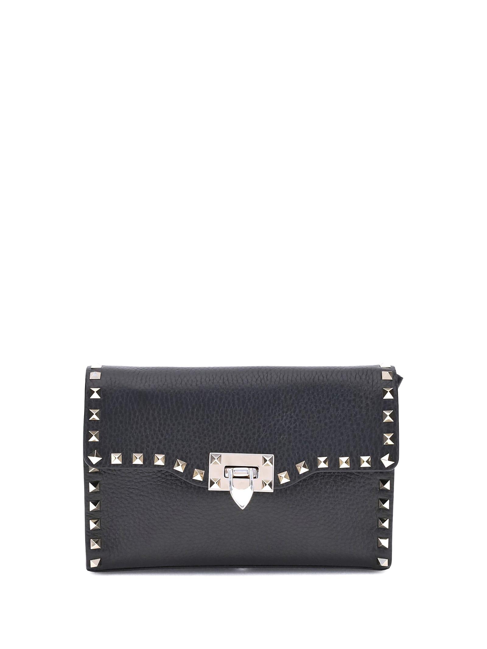 valentino garavani rockstud leather shoulder bag