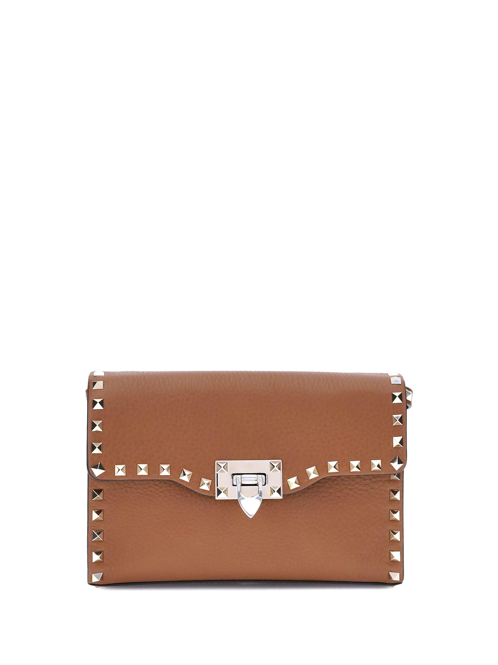 valentino garavani rockstud shoulder bag