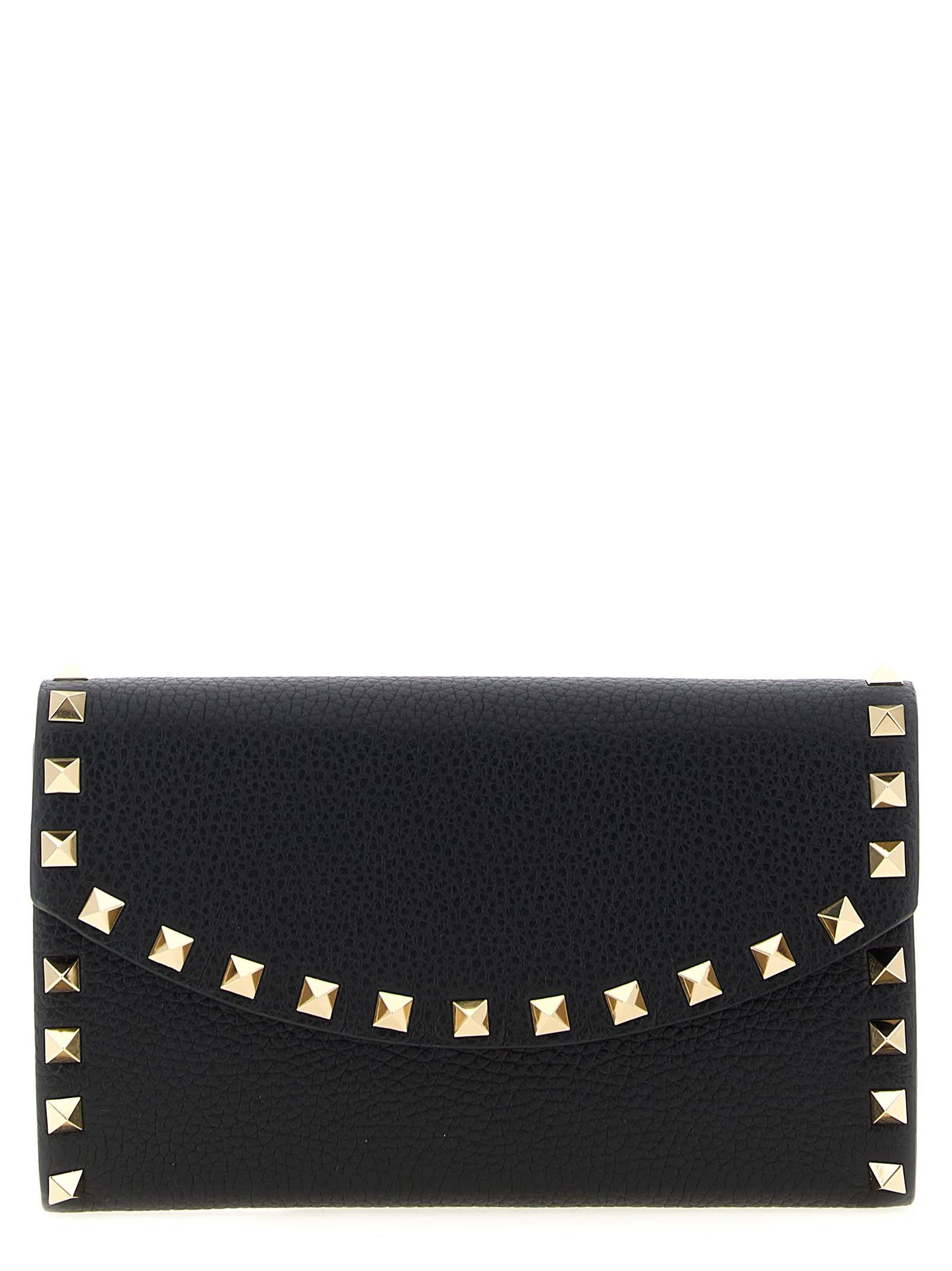 valentino garavani rockstud wallet on chain
