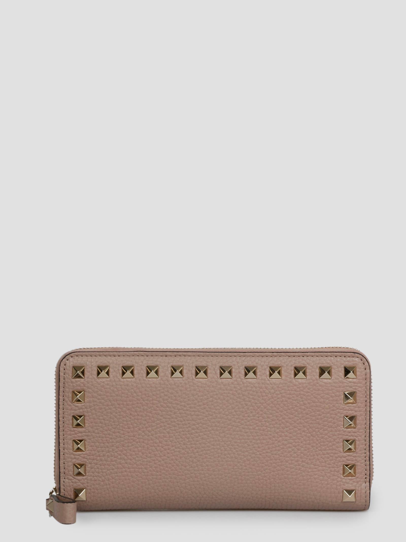 valentino garavani rockstud zipped wallet