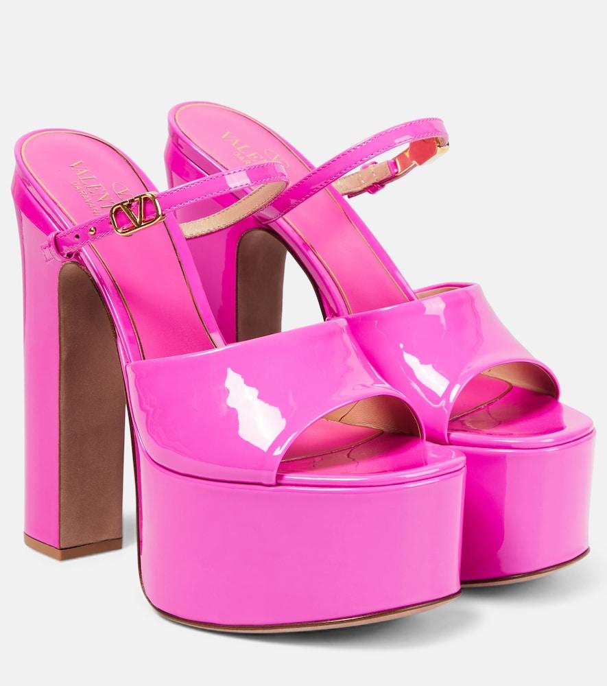 valentino garavani tan