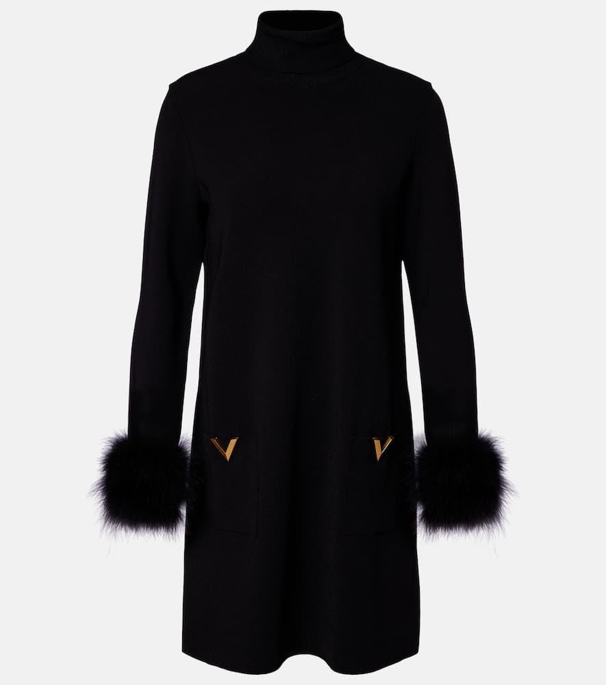 valentino vlogo feather