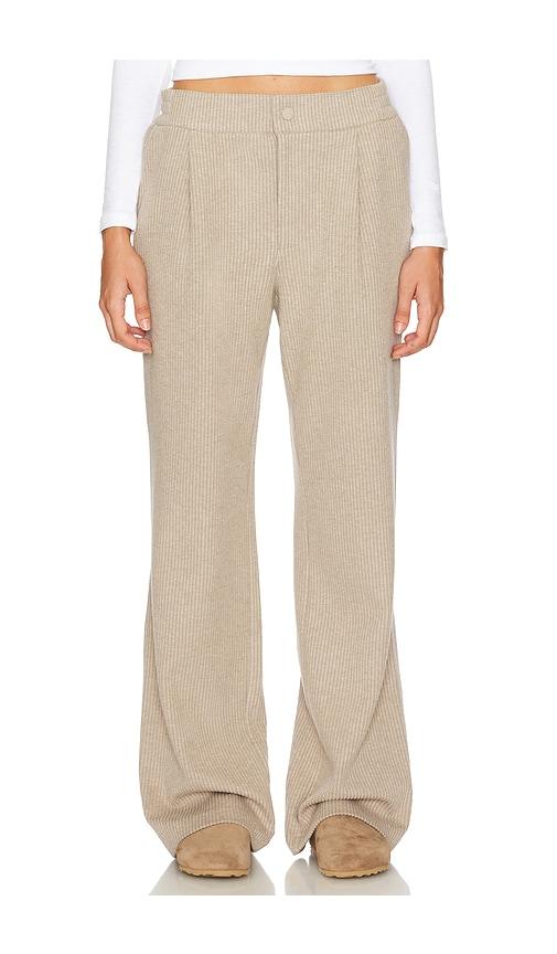 varley aberdeen straight leg pant in taupe.