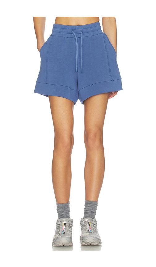 varley atrium high rise short in blue.