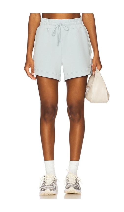 varley ollie high rise short 3.5 in baby blue.