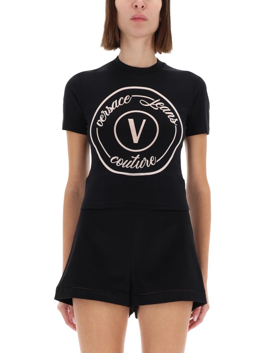 versace jeans couture v-emblem t-shirt