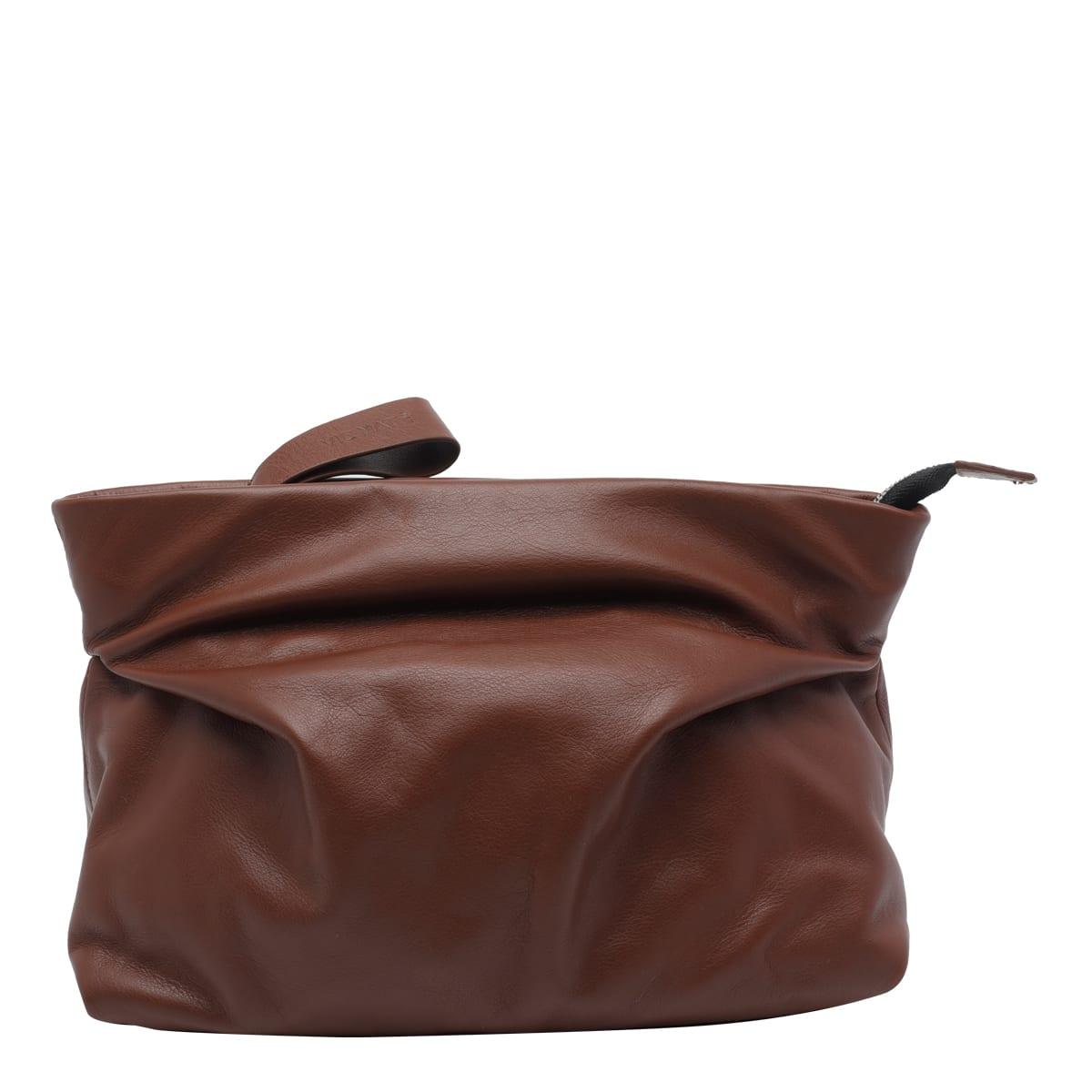 vic matié travel shoulder bag