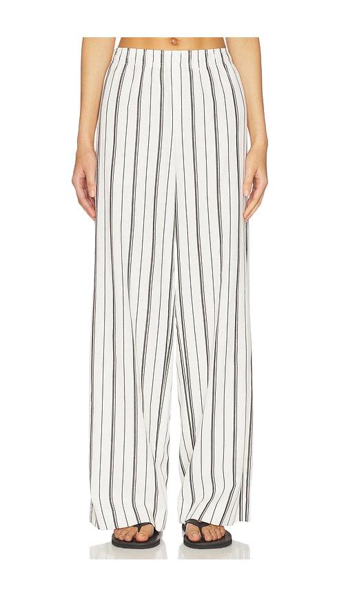 vince resort stripe drawstring pull on pant in white.