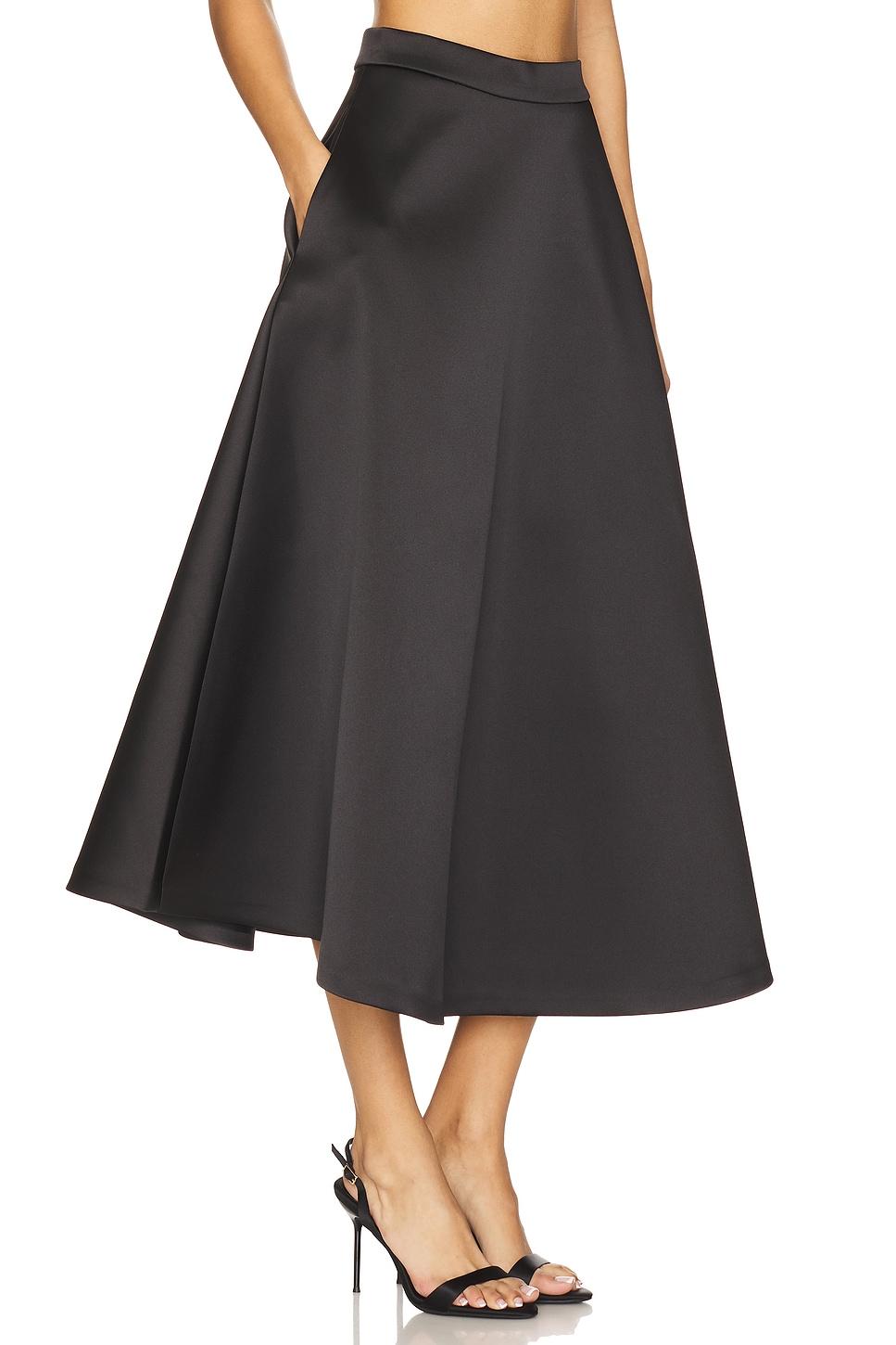 voluminous a line skirt