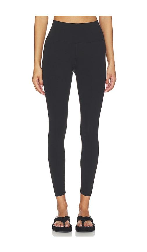 vuori all the feels leggings in black.