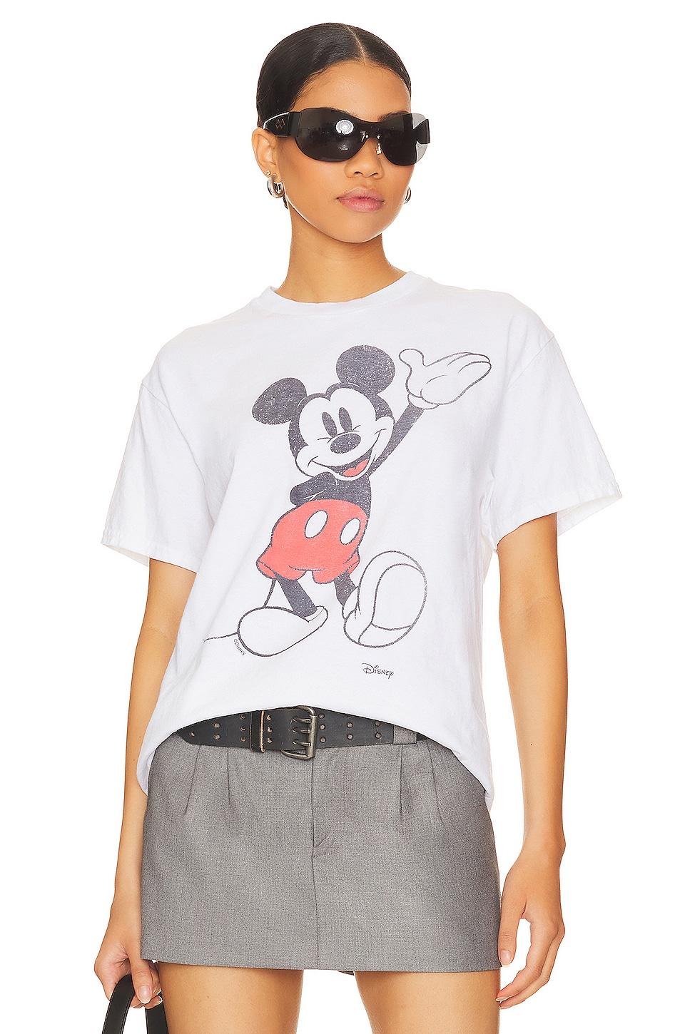 waving mickey tee