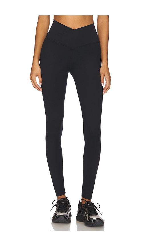 wellbeing + beingwell flowwell callista crossover legging in black.