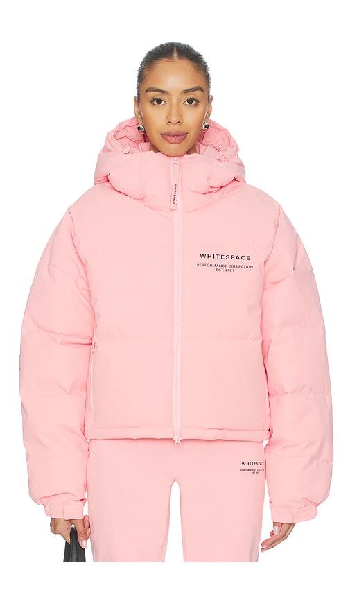 whitespace cropped puffer jacket in pink.