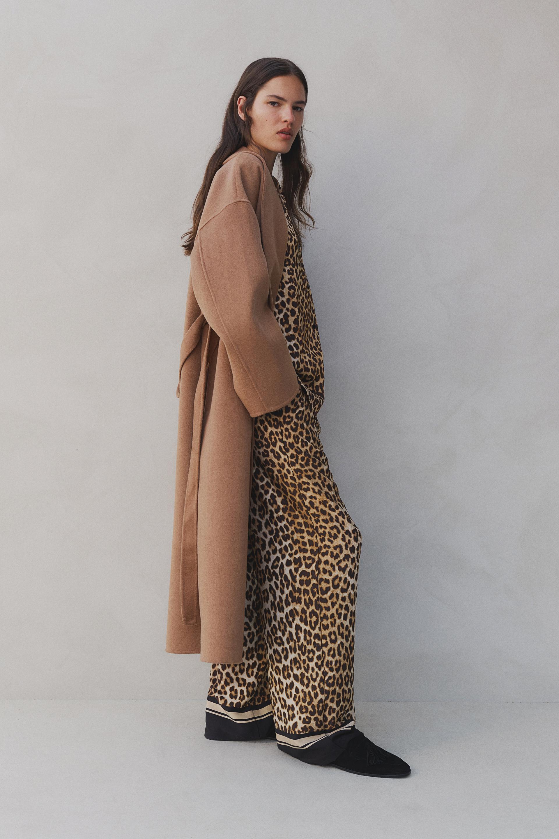 wide-cut pull-on pants