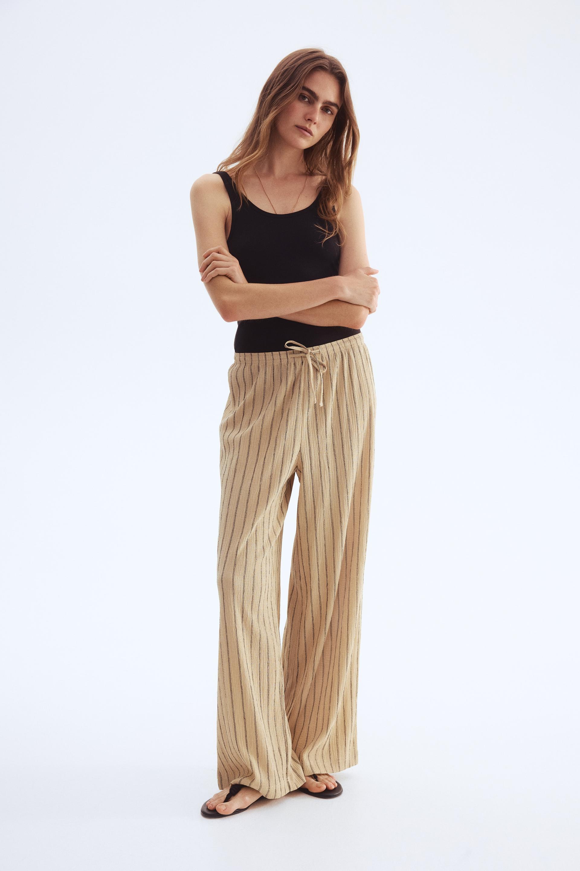wide-cut pull-on pants