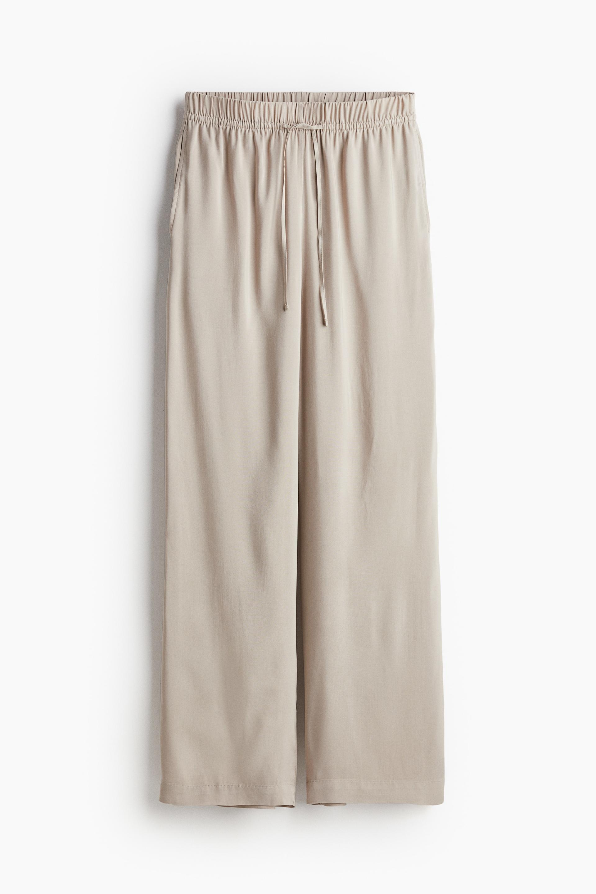 wide-cut pull-on pants