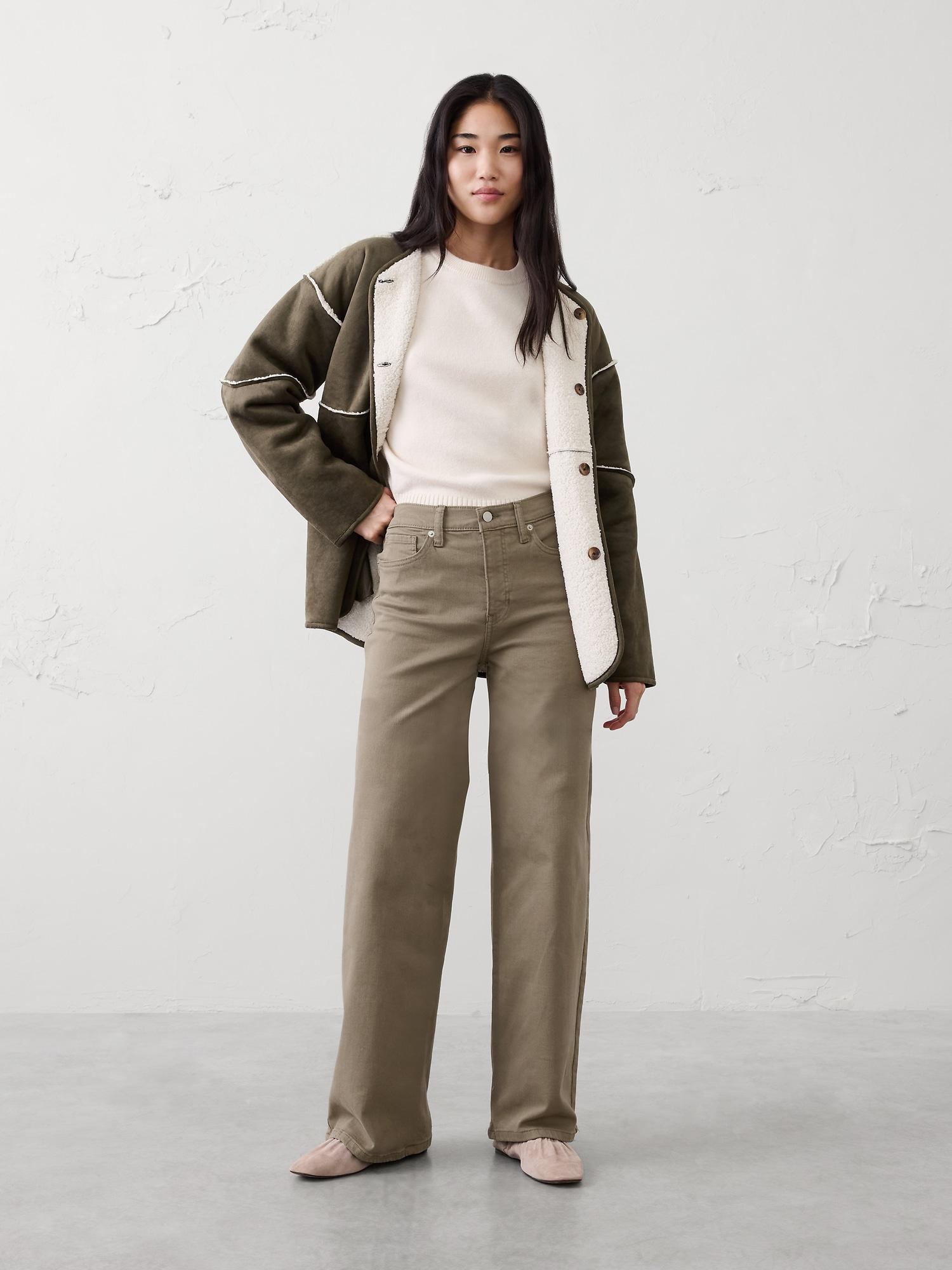 wide-leg  high-rise jean