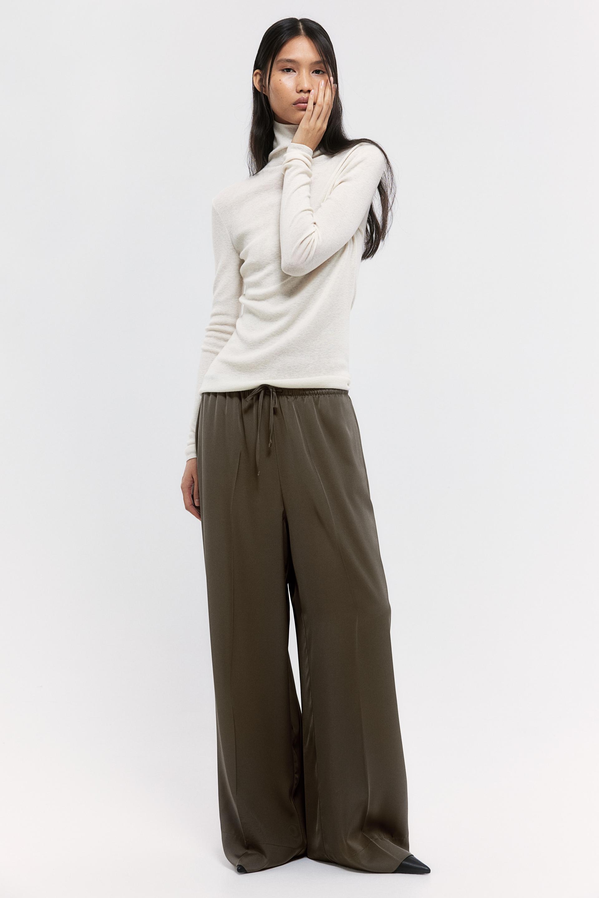 wide-leg drawstring pants