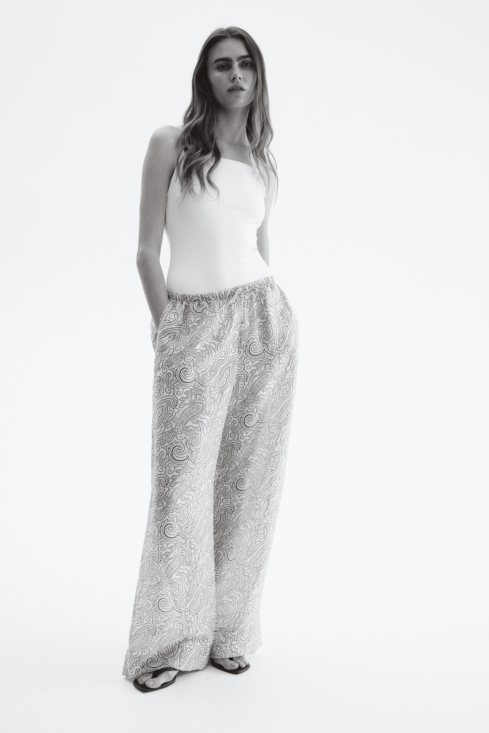 wide-leg drawstring pants